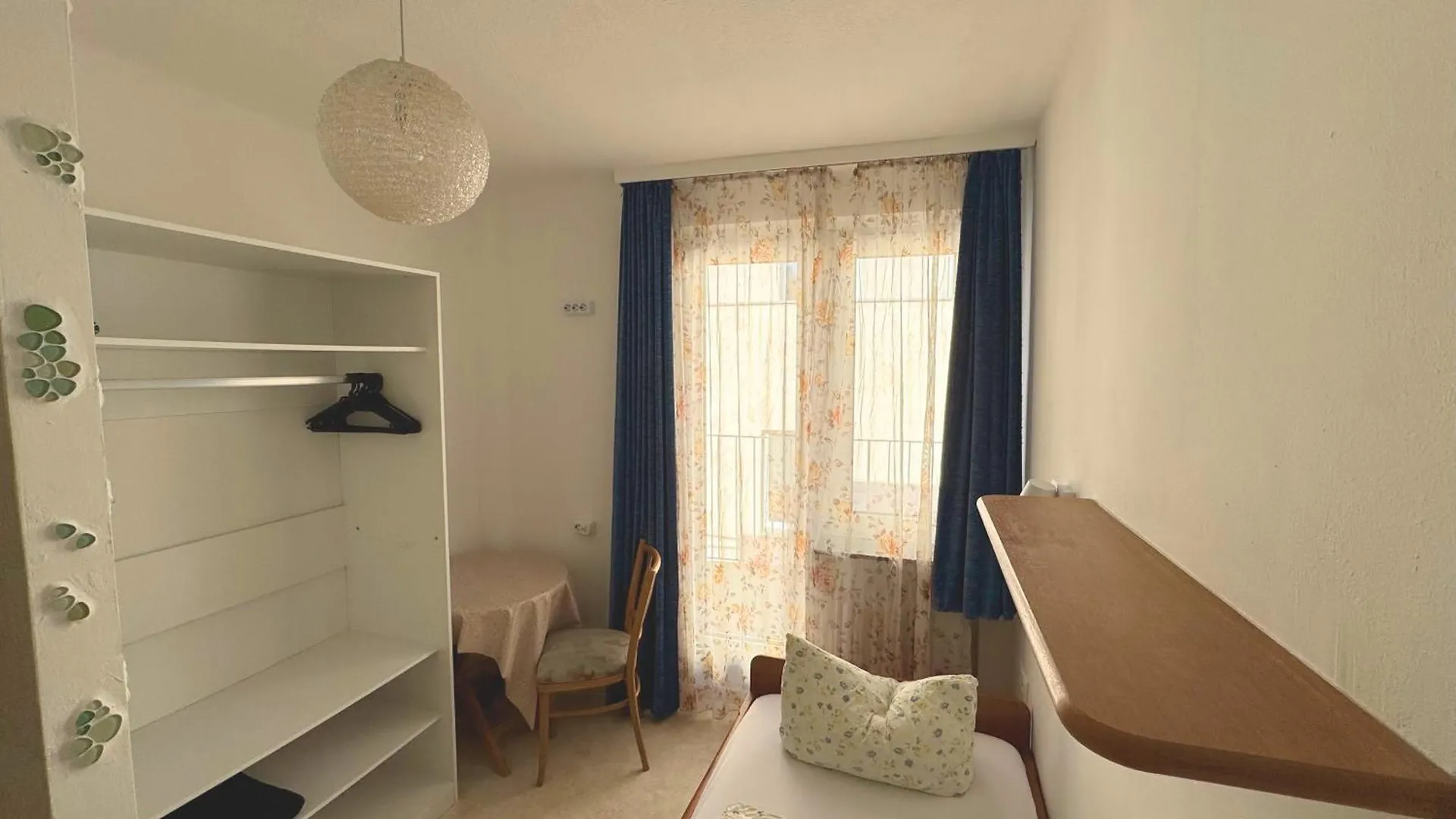 Hostel Heinzelmaennchen Cologne