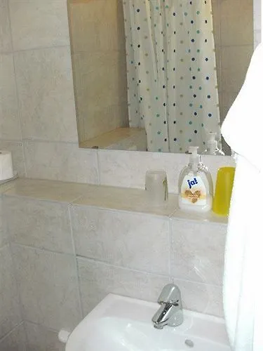 ** Hotel Hostel Heinzelmaennchen Cologne Allemagne